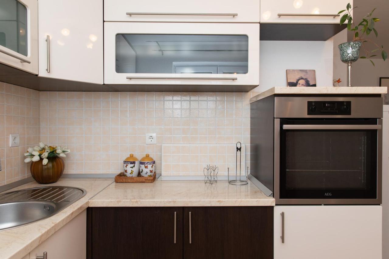 Apartmani Silva Tučepi Екстериор снимка