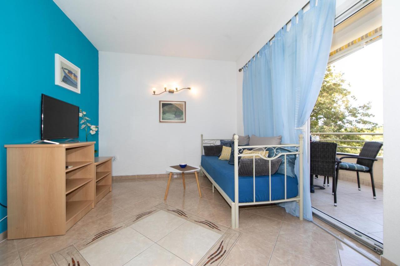Apartmani Silva Tučepi Екстериор снимка